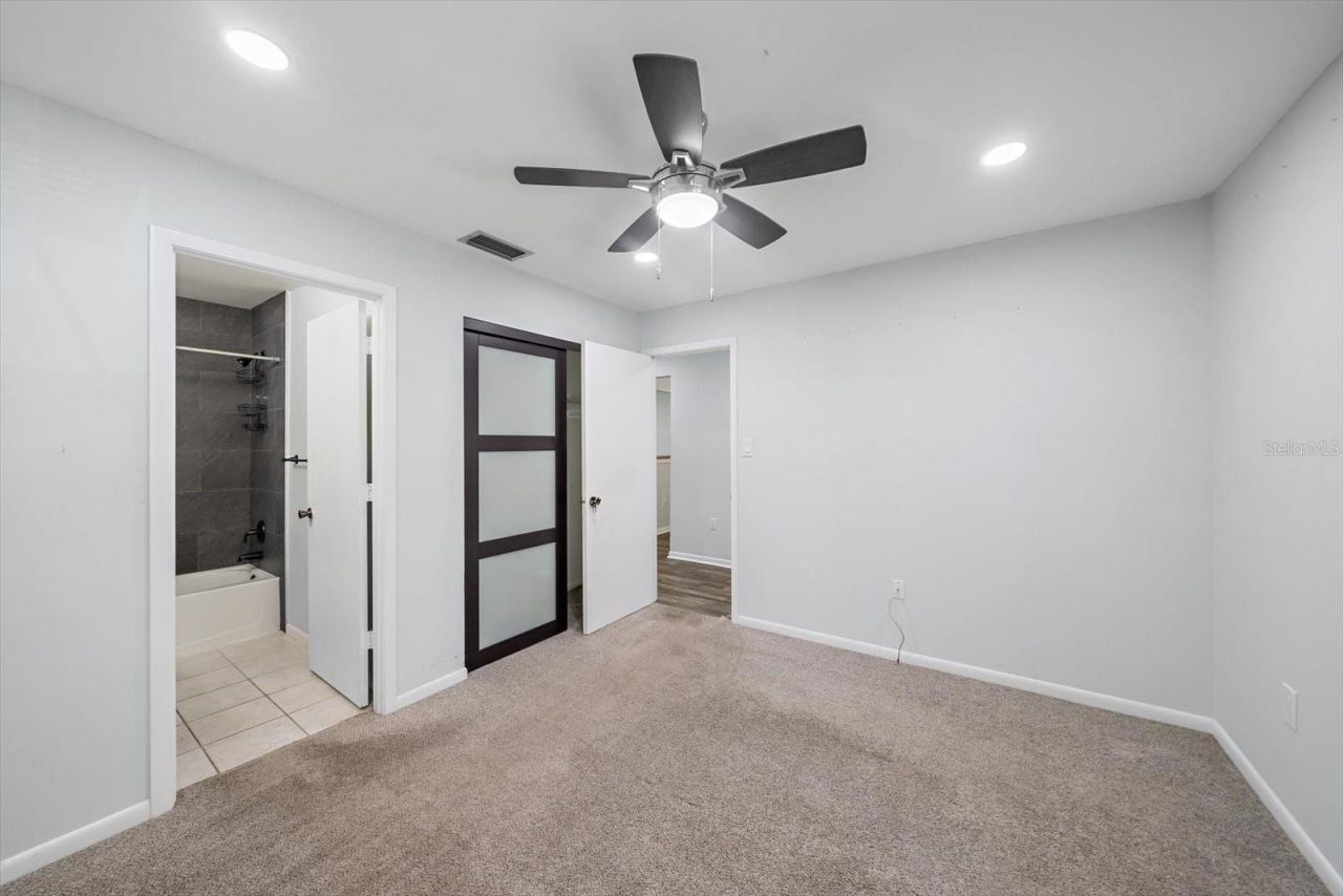 5143 Willow Links, Unit 16, Sarasota, FL 34235 Photo