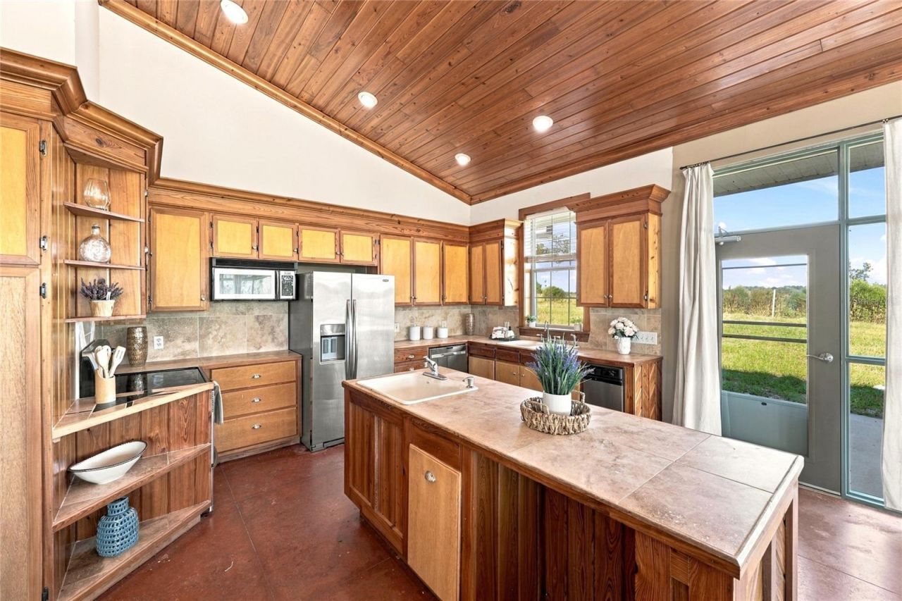 12391 NE 80th Avenue , Bronson, FL 32621 Photo
