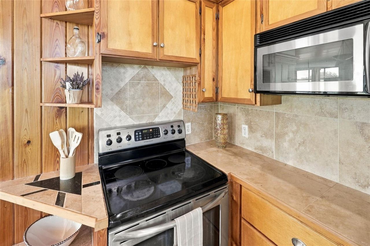12391 NE 80th Avenue , Bronson, FL 32621 Photo