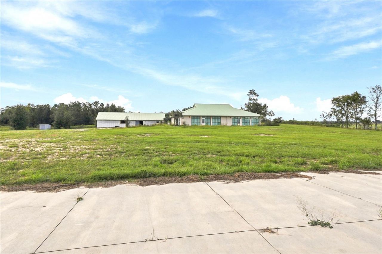 12391 NE 80th Avenue , Bronson, FL 32621 Photo