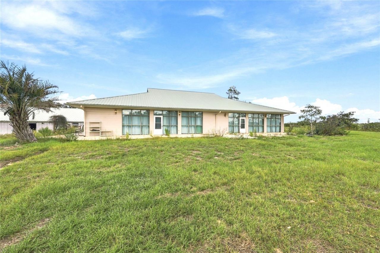 12391 NE 80th Avenue , Bronson, FL 32621 Photo