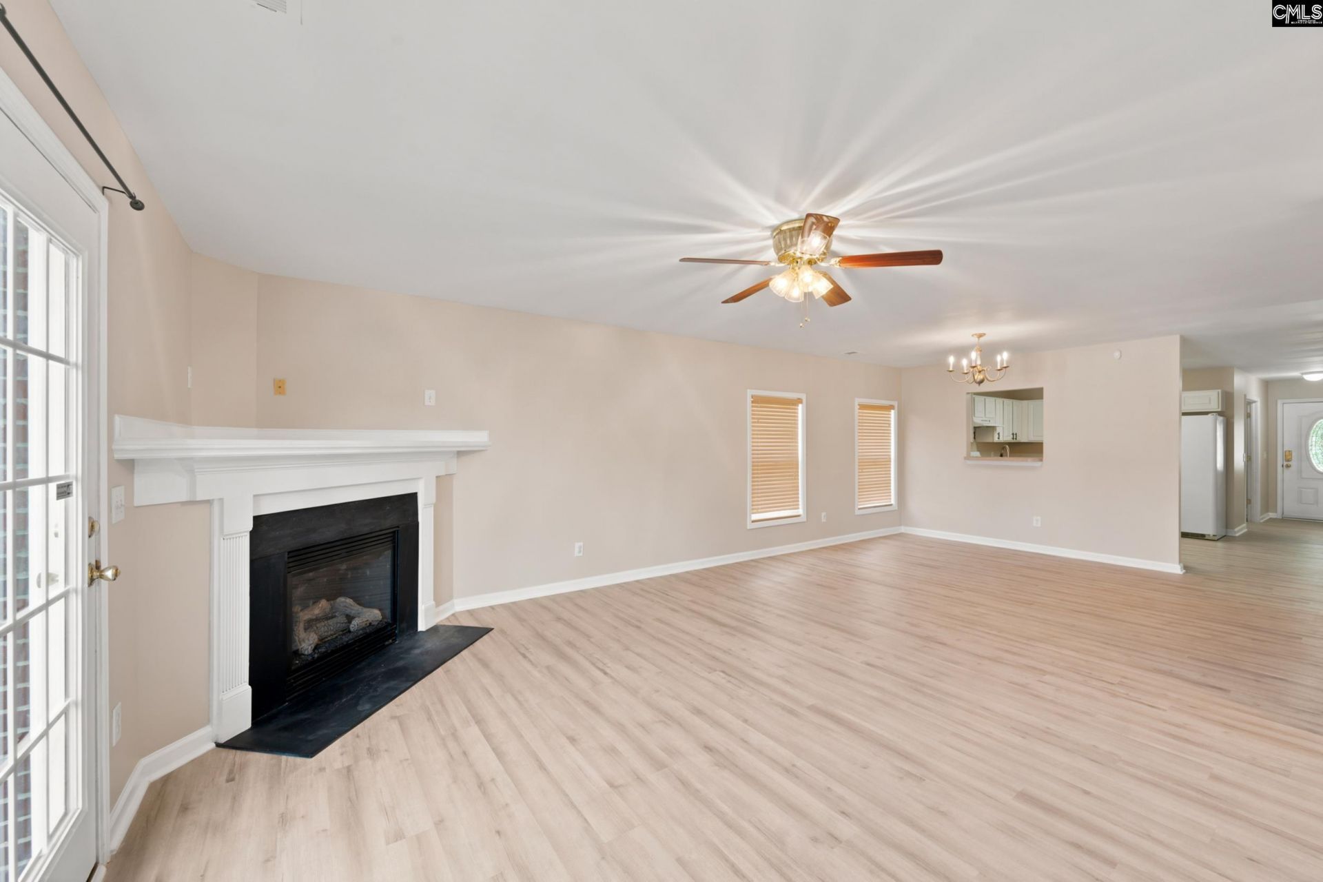 325 Hollingsworth Lane Photo 14