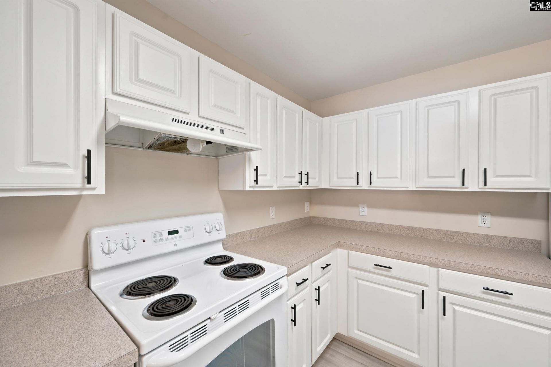 325 Hollingsworth Lane Photo 9