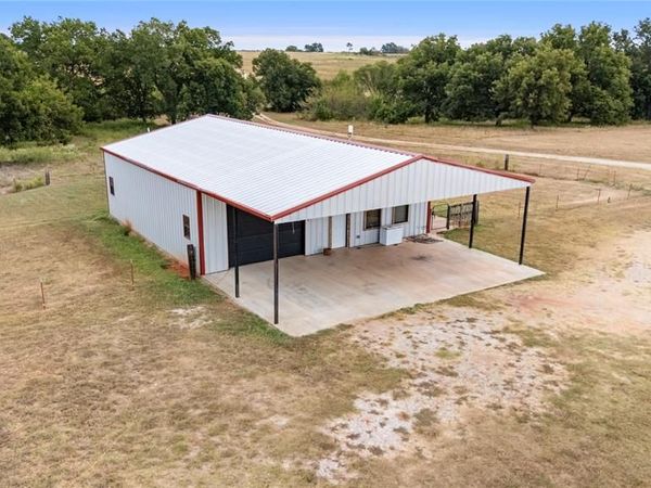 10050 Indian Meridian Avenue, Paoli, OK 73074