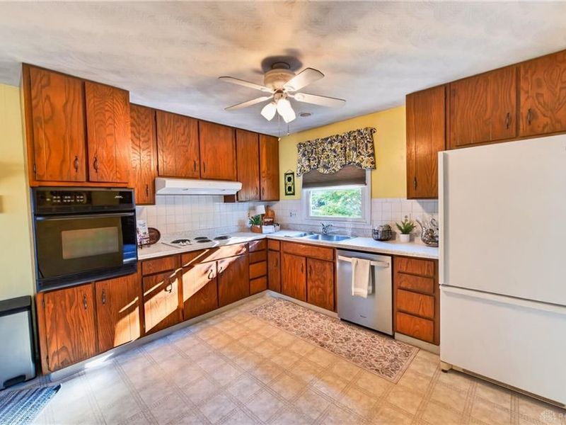 4995 Meadowcrest Lane, New Paris, OH 45347 Photo 24