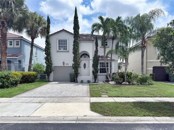 199 NW 152nd Ave , Pembroke Pines, FL 33028