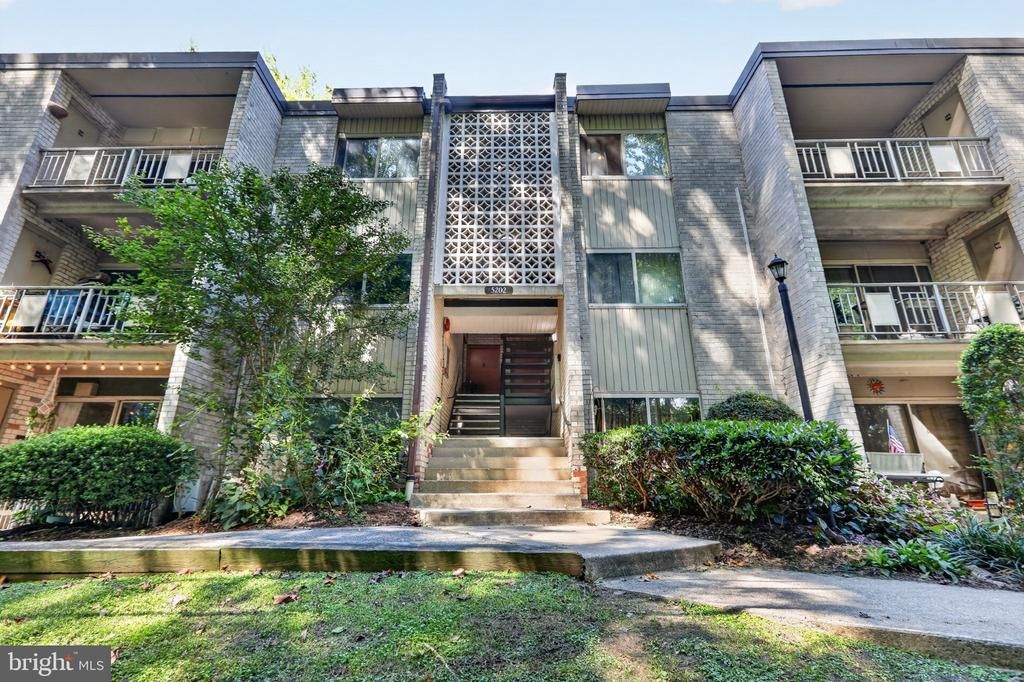 5202 CROSSFIELD COURT , ROCKVILLE, MD 20852