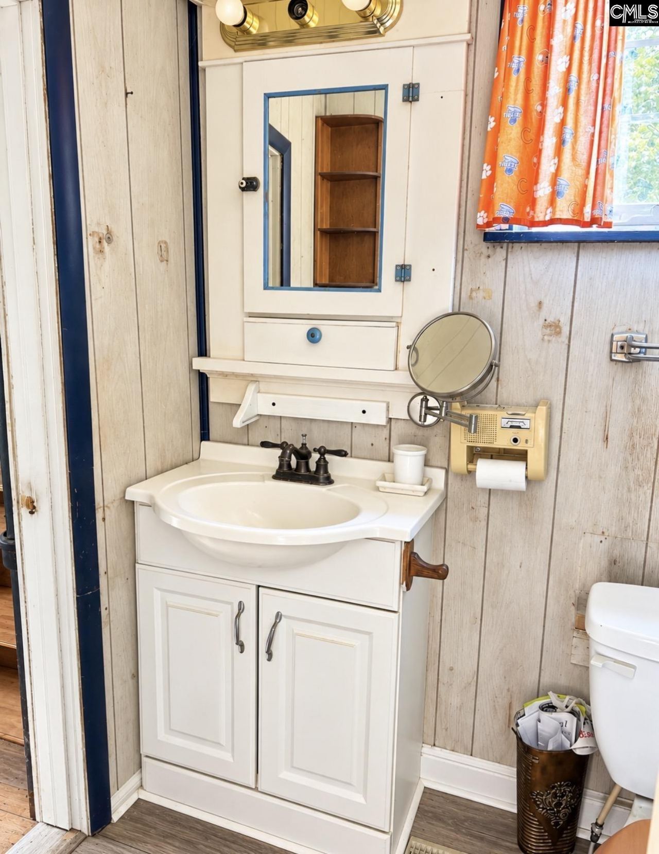 235 Sumter Street  Photo 14