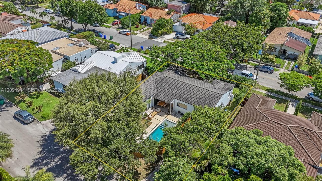 1867 SW 14th Ter, Miami, FL 33145 Photo