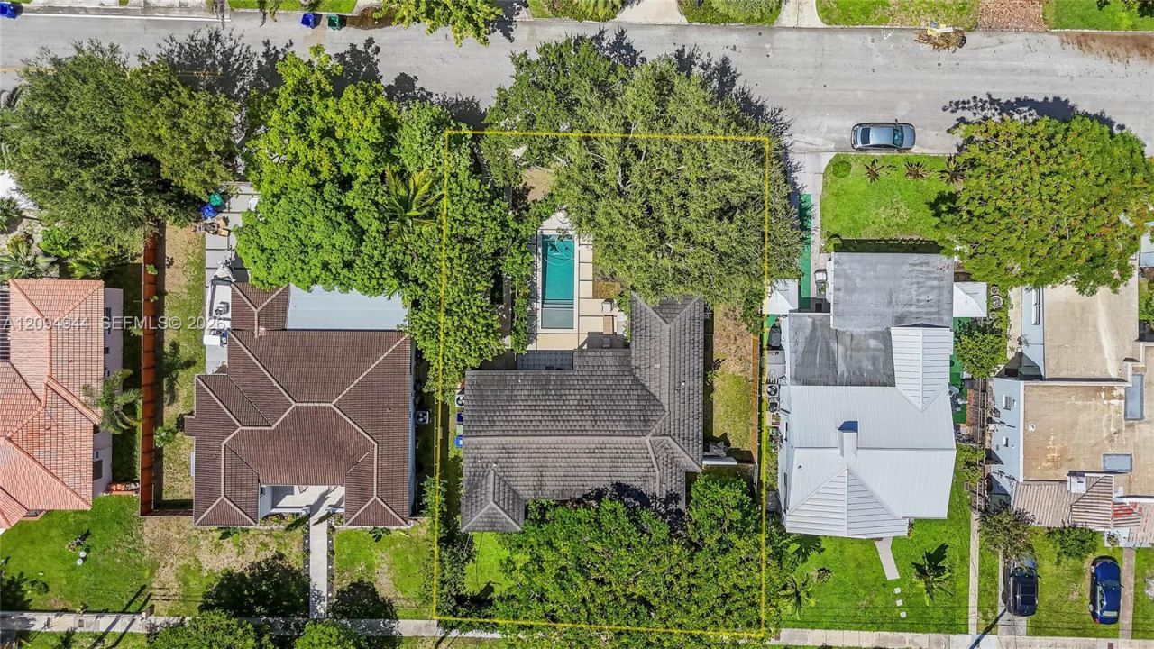1867 SW 14th Ter, Miami, FL 33145 Photo