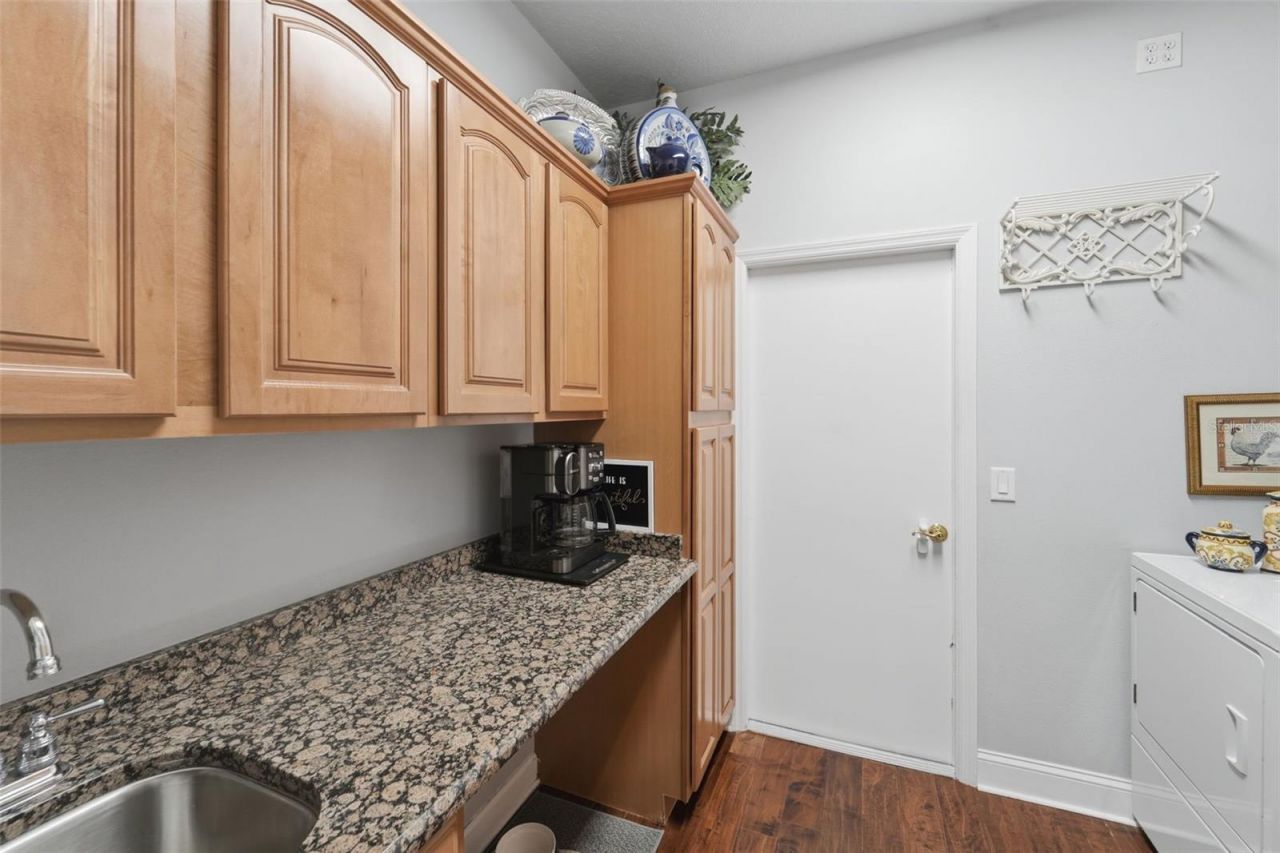 3272 Beazer Drive , Ocoee, FL 34761 Photo