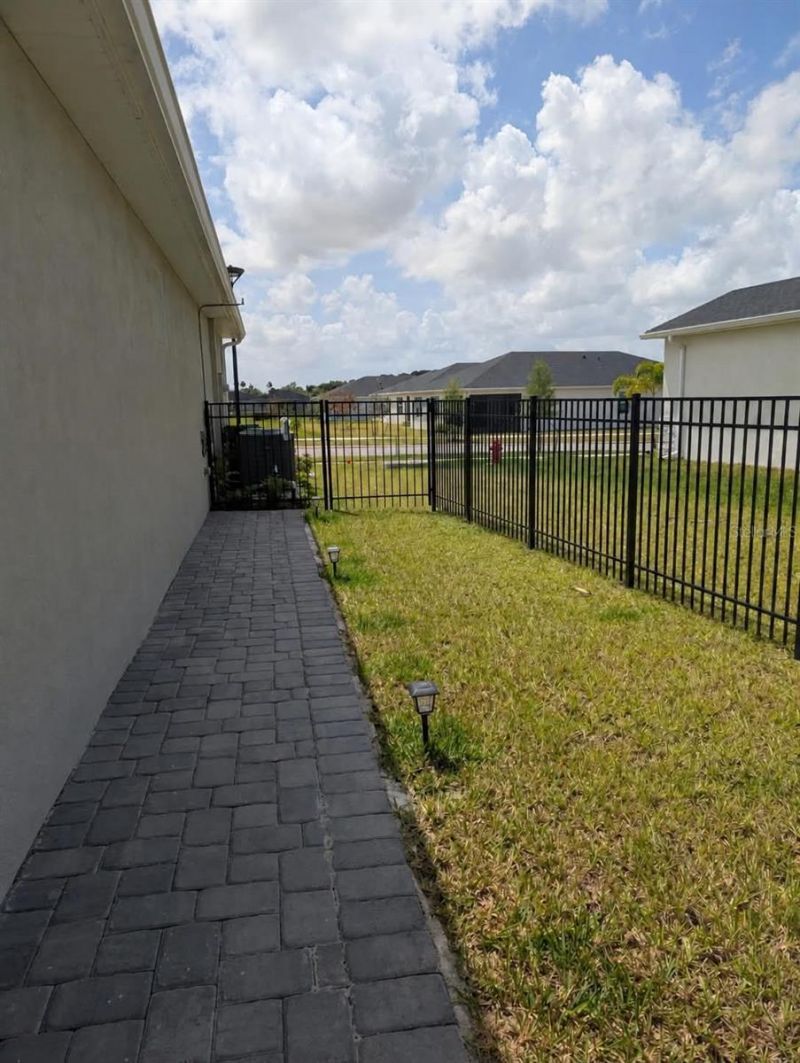 8582 Dahlia Circle , Port Saint Lucie, FL 34986 Photo