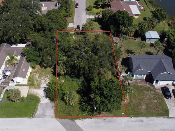 2740 S 18TH STREET S, ST PETERSBURG, FL 33712