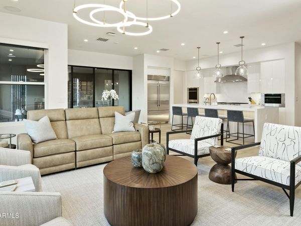 37200 N CAVE CREEK Road, Unit 1102, Scottsdale, AZ 85262
