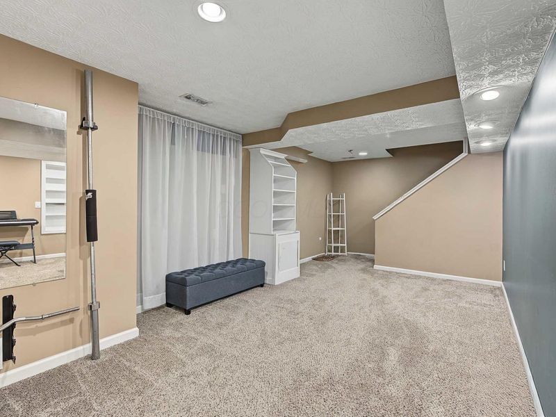 9183 Prestwick Green Drive, Columbus, OH 43240 Photo 28