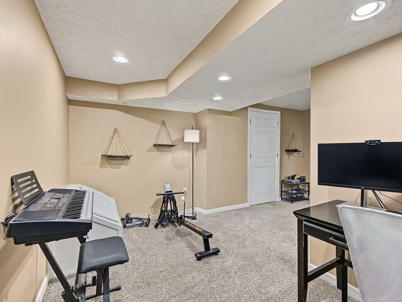 9183 Prestwick Green Drive, Columbus, OH 43240 Photo 31
