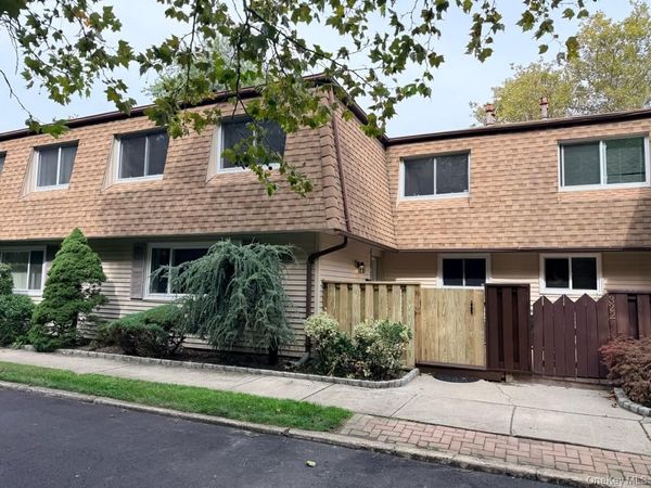 316 Feller Drive, Central Islip, NY 11722