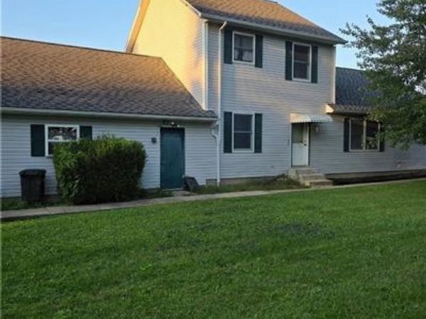 139 Meadowpark Drive , Cambridge, OH 43725