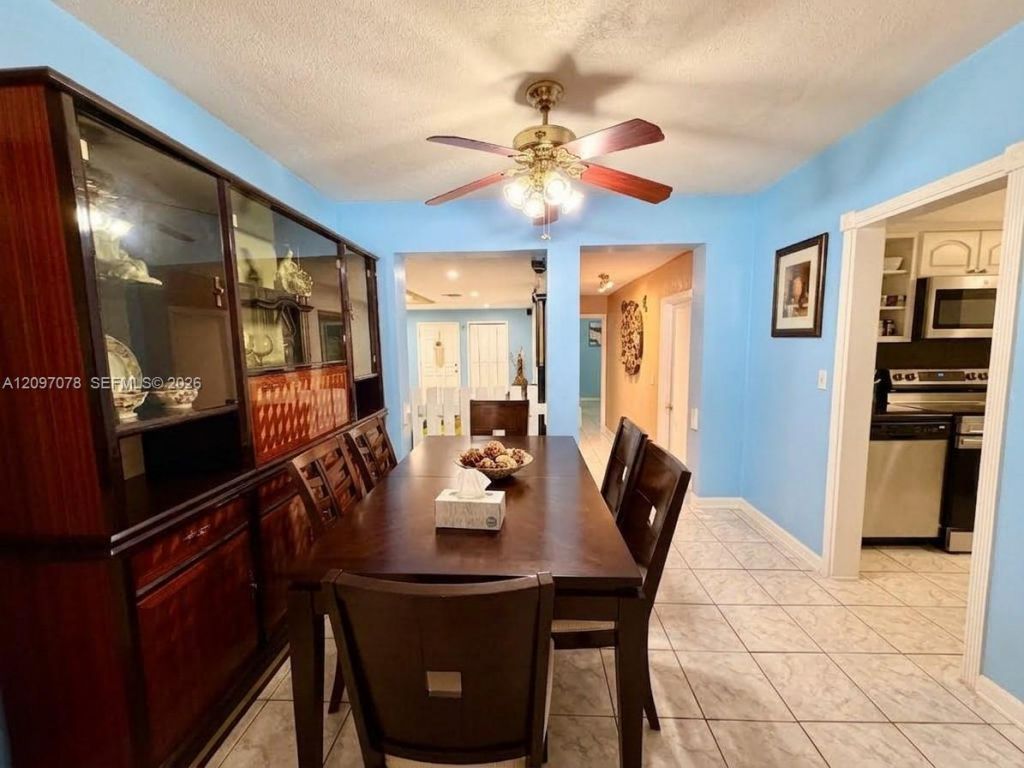 4450 SW 2nd St , Miami, FL 33134 Photo