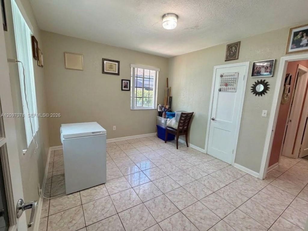 4450 SW 2nd St , Miami, FL 33134 Photo