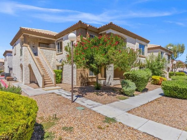 6901 Squaw Mountain Drive , Unit 101, Las Vegas, NV 89130