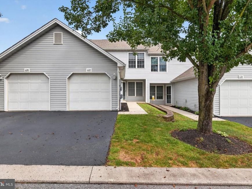 622 Mallard Drive, Unit 10B, Etters, PA 17319 Main Photo
