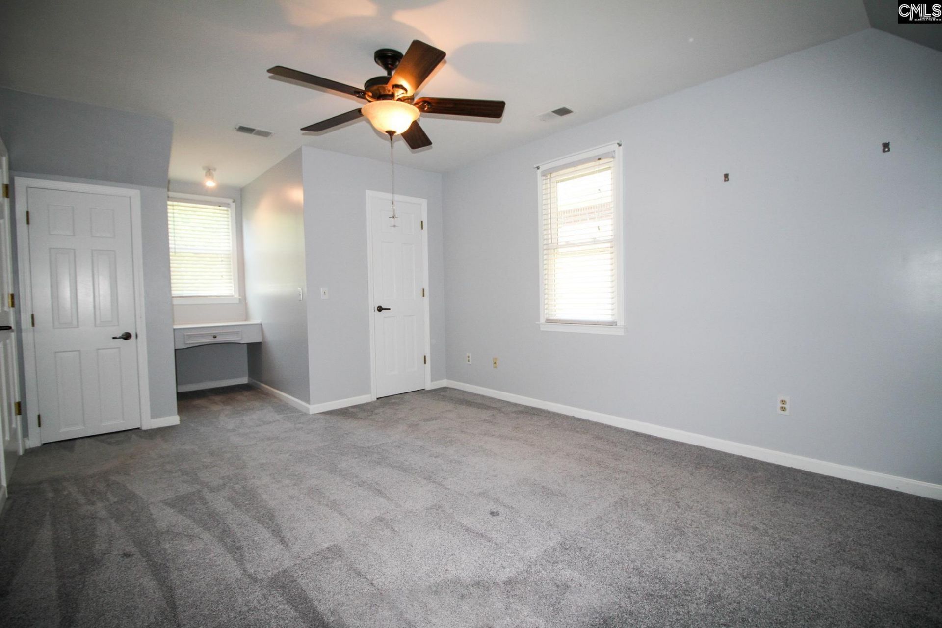 405 Shortbow Court Photo 18