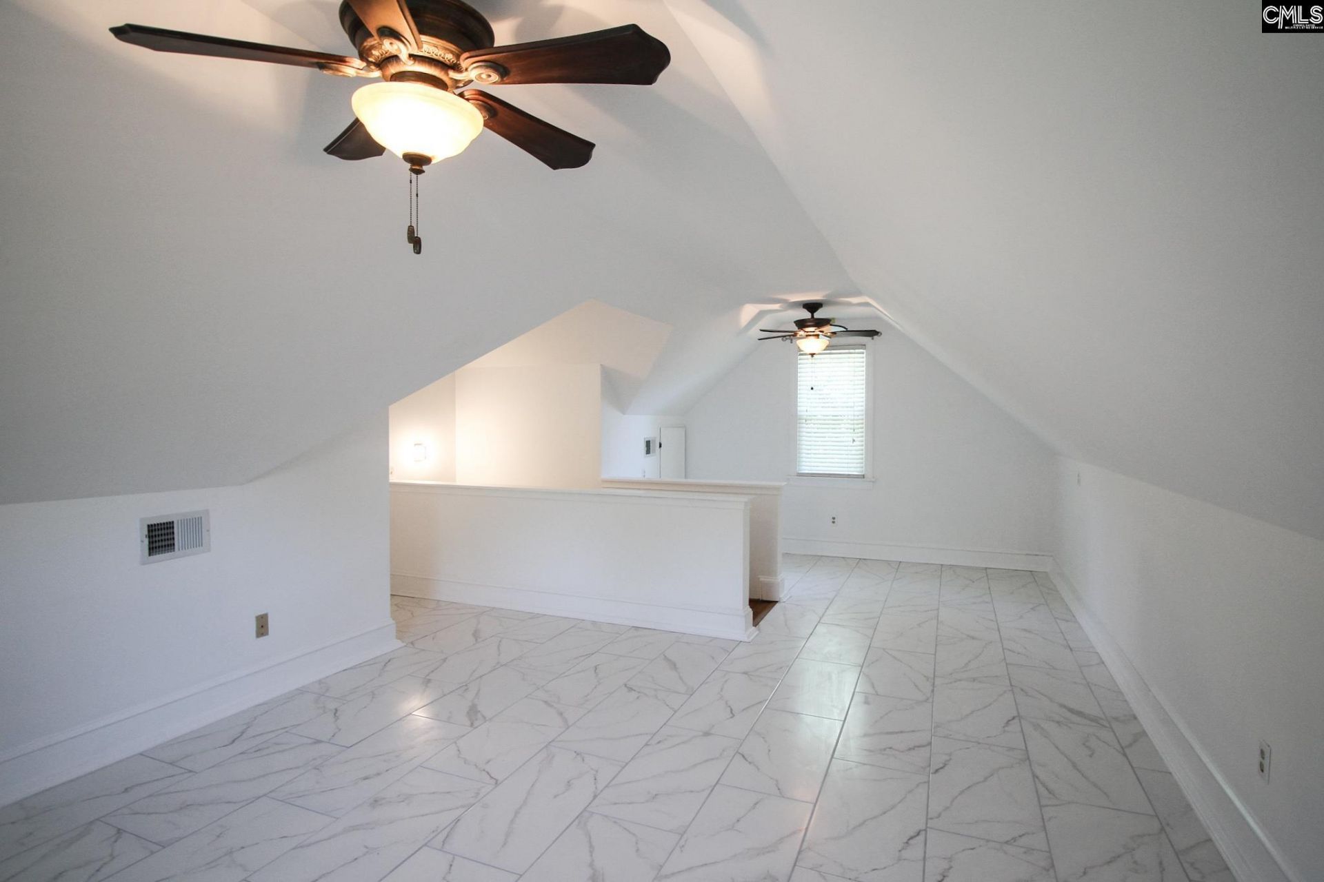 405 Shortbow Court Photo 26