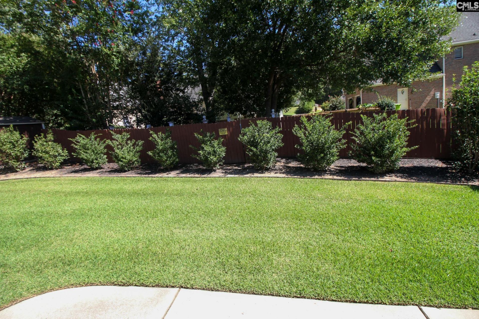 405 Shortbow Court Photo 33