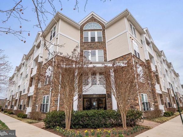 24701 BYRNE MEADOW SQUARE, Unit 211, ALDIE, VA 20105