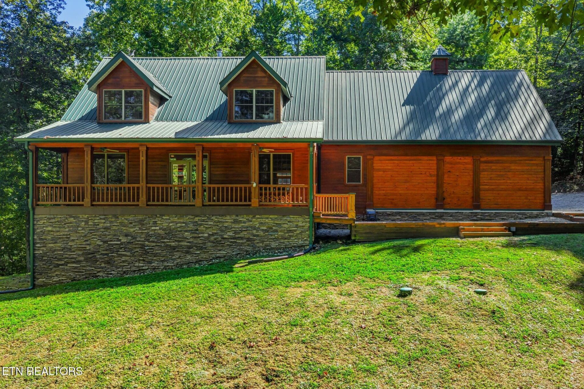 1801 Grouse Top Rd, Walland, TN 37886 Main Photo