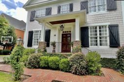 251 Alexander Circle  photo 4