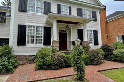 251 Alexander Circle  photo 4