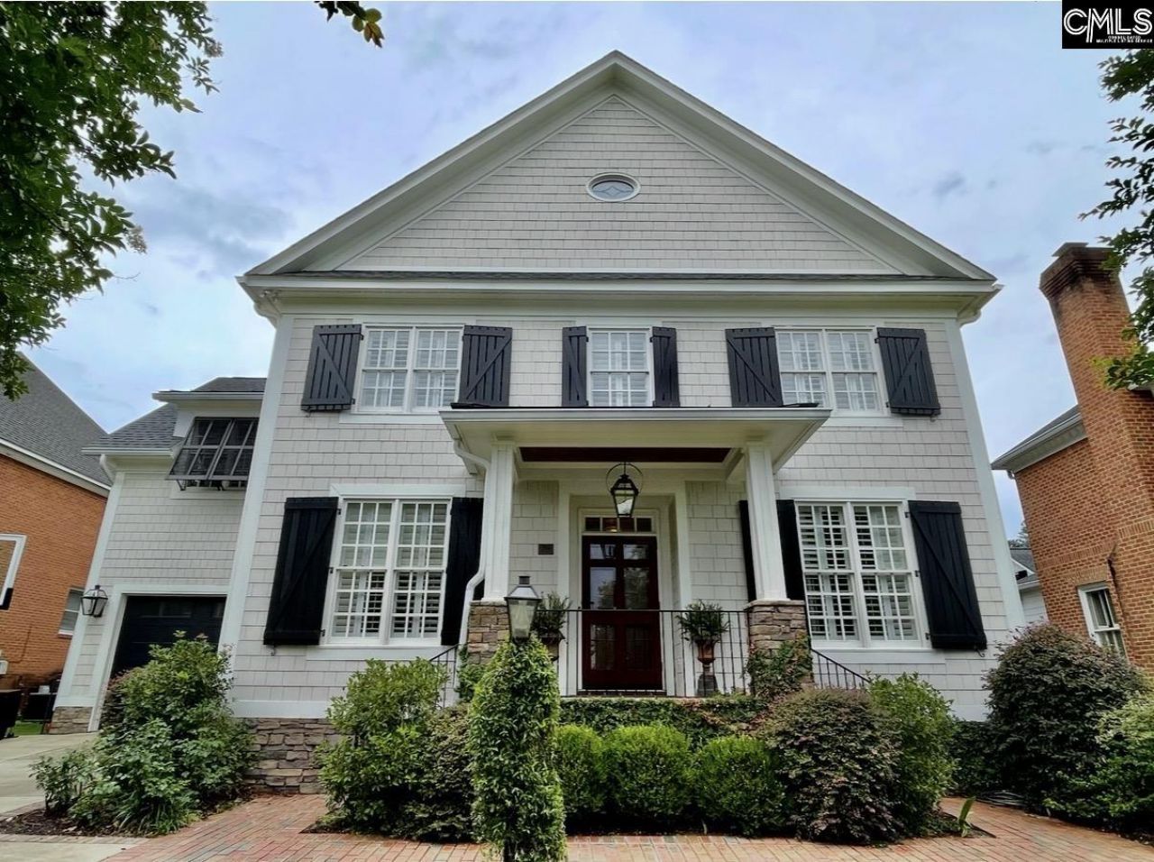 251 Alexander Circle  Photo 4