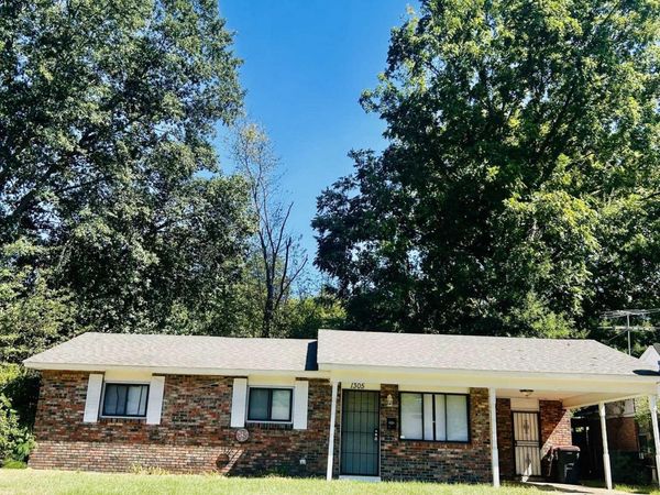 1305 Collins Drive, Pine Bluff, AR 71601