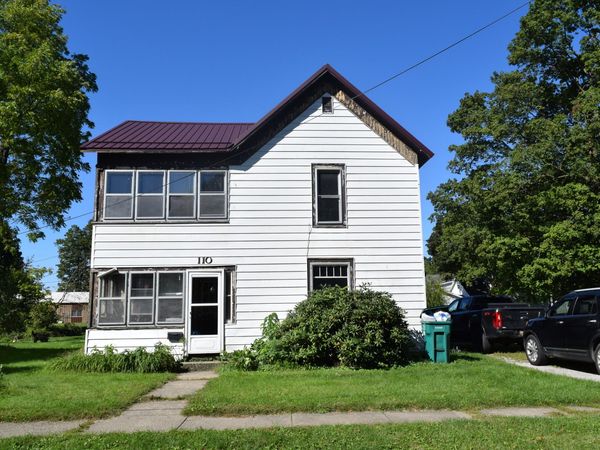 110 N Prospect Street, Sturgis, MI 49091