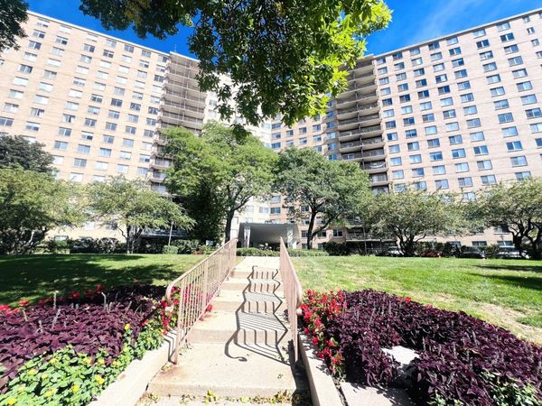 7033 N KEDZIE Avenue , Unit 710, Chicago, IL 60645