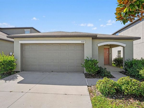 7109 KING CREEK DRIVE , SUN CITY CENTER, FL 33573