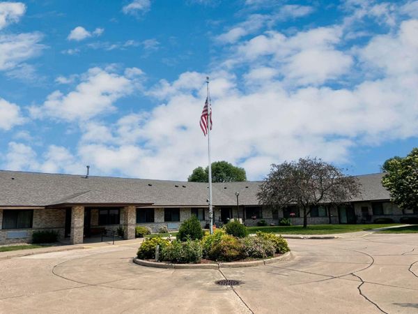 401 S County Road 5, Unit 117, Springfield, MN 56087