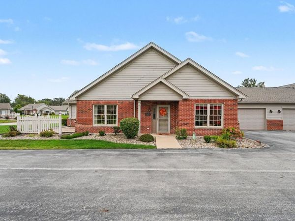 18611 Villa Court , Lansing, IL 60438