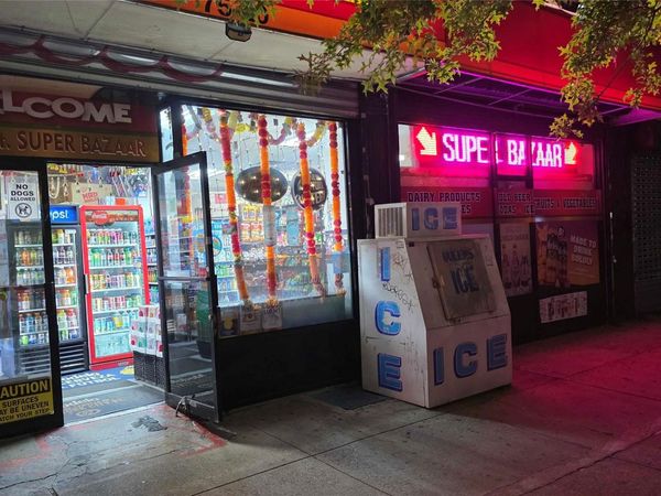 75-10 31st Ave , Elmhurst, NY 11370