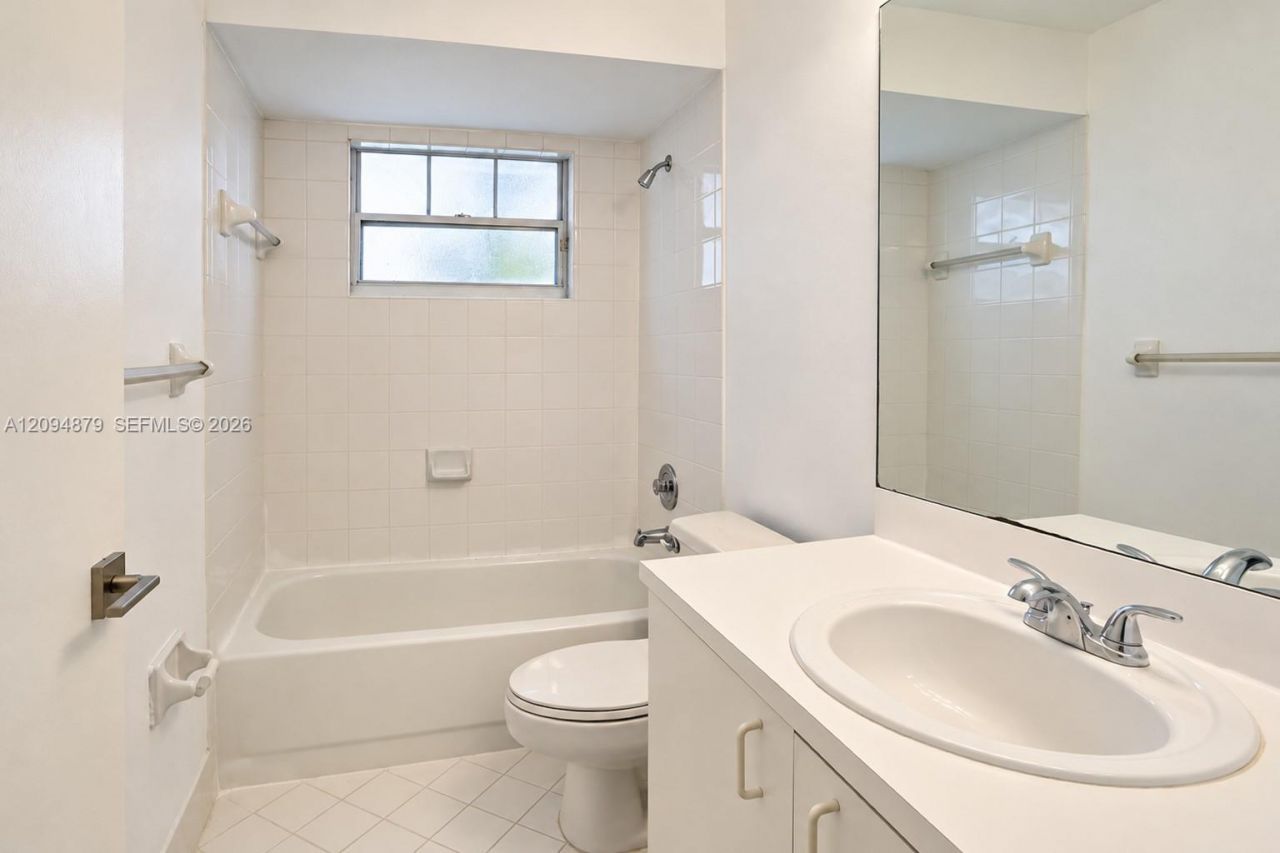 12201 SW 148th St, Unit 901, Miami, FL 33186 Photo