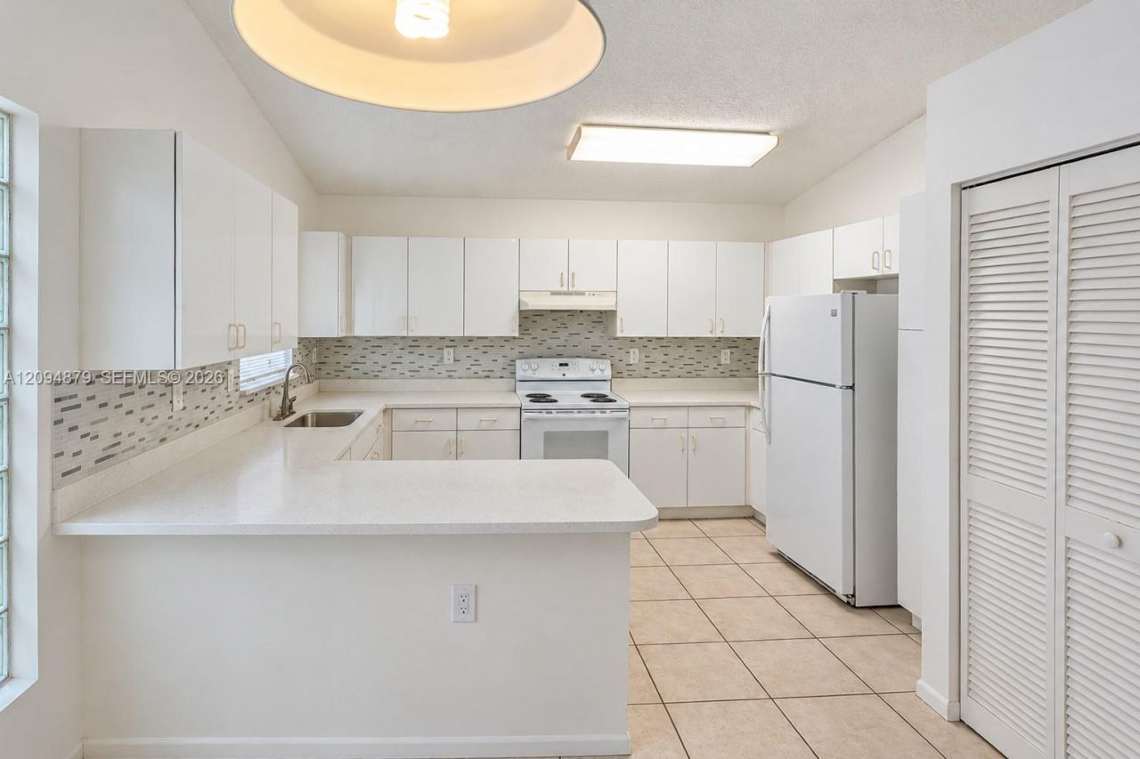 12201 SW 148th St, Unit 901, Miami, FL 33186 Photo