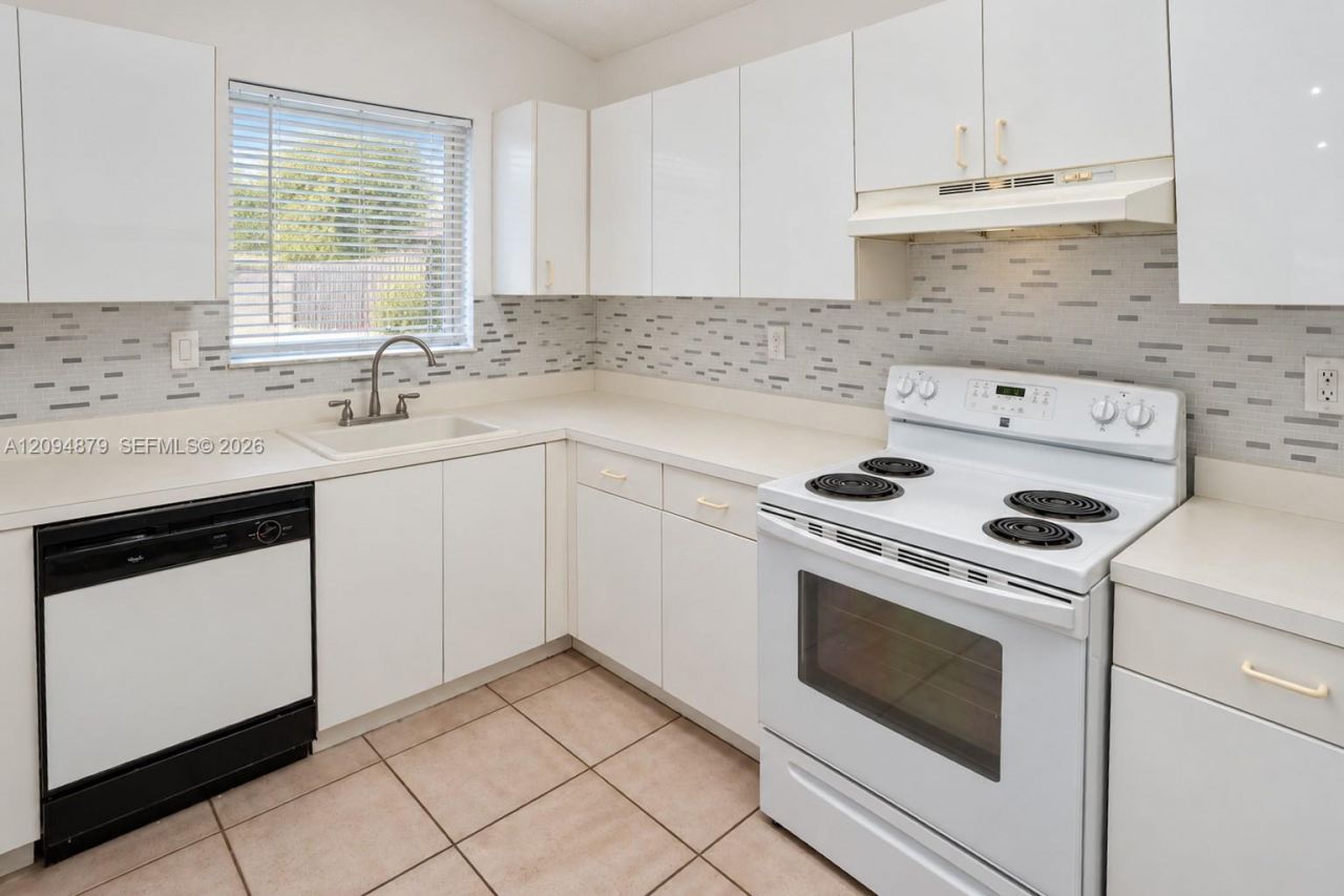 12201 SW 148th St, Unit 901, Miami, FL 33186 Photo