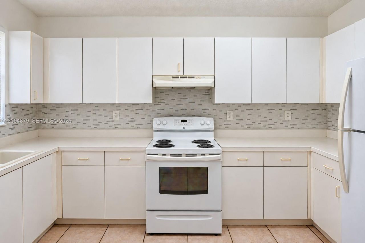 12201 SW 148th St, Unit 901, Miami, FL 33186 Photo