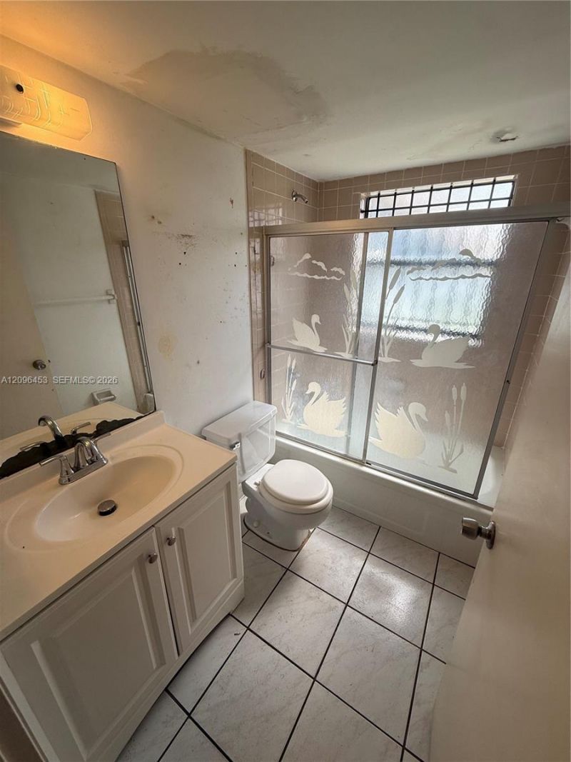 15324 SW 72nd St , Unit 12-12, Miami, FL 33193 Photo