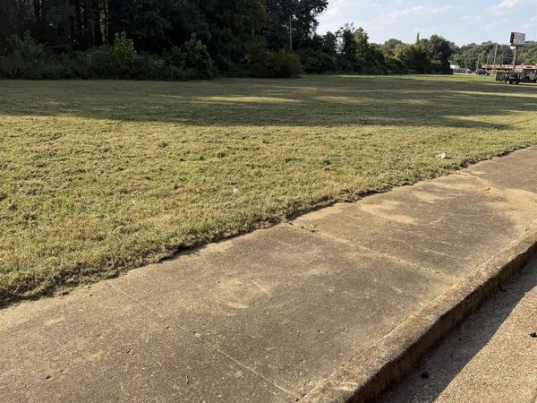 4701 BOEINGSHIRE DR, Memphis, TN 38116