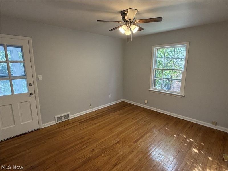 19430 Winslow Road, Shaker Heights, OH 44122 Photo 10