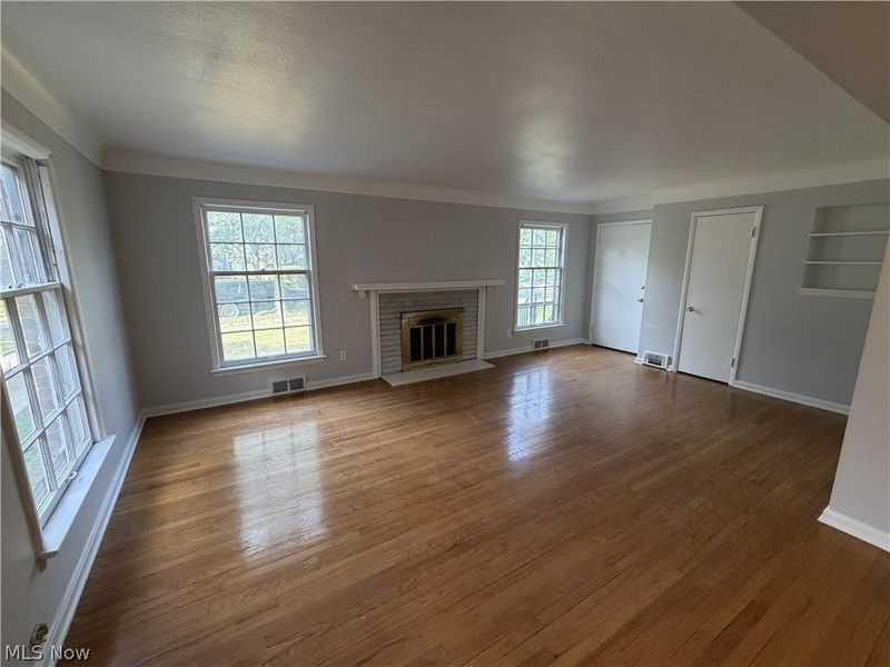 19430 Winslow Road, Shaker Heights, OH 44122 Photo 3