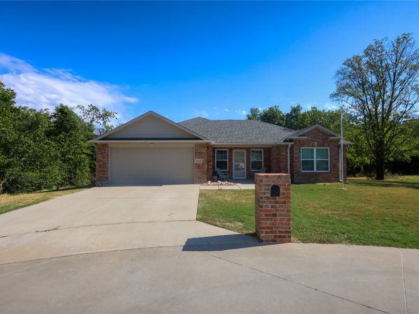 338 Gooseberry, Lone Grove, OK 73443